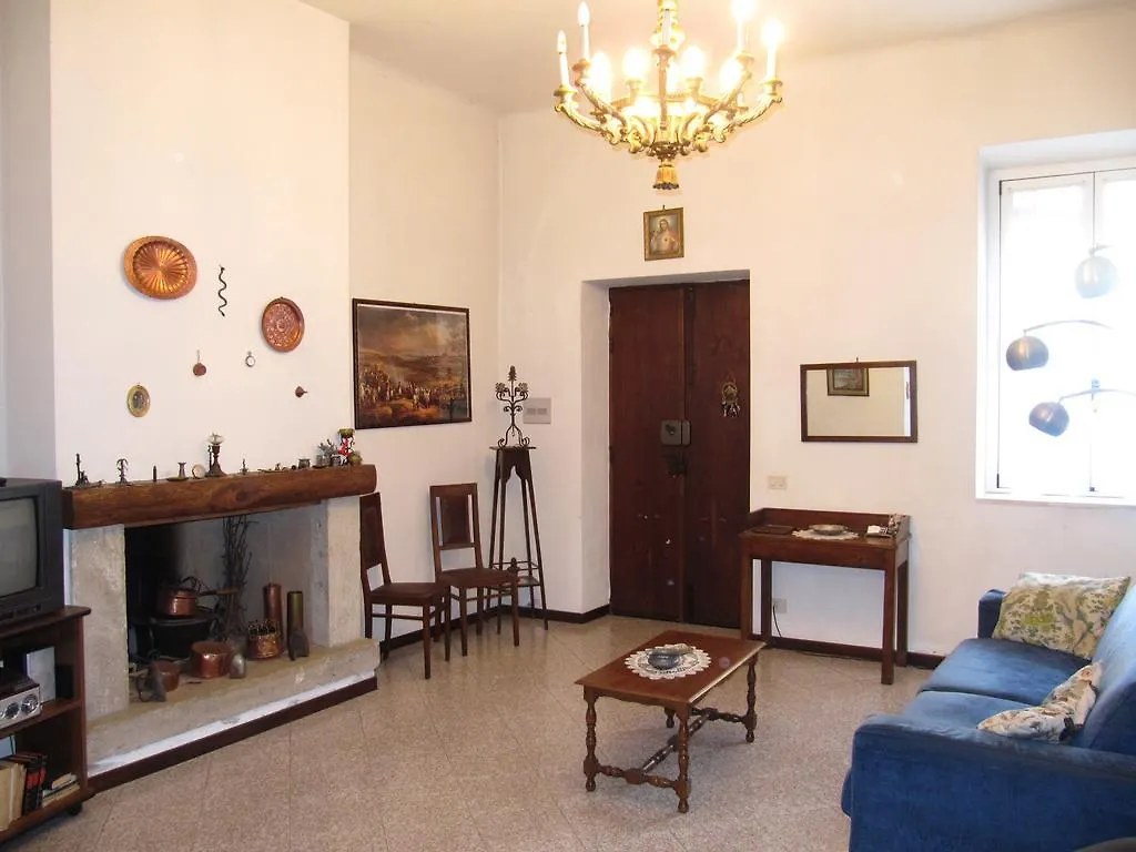 Holiday home Casa Vacanze Gargnano Italy
