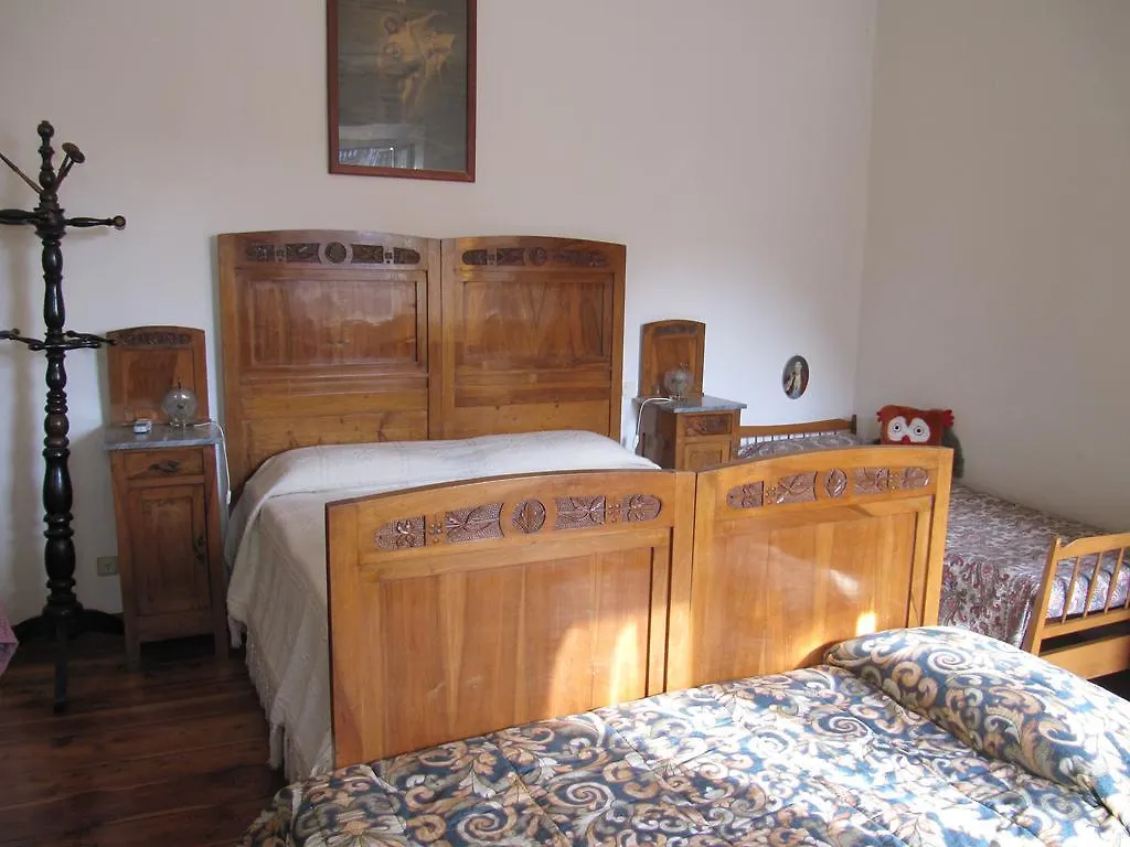 Holiday home Casa Vacanze Gargnano Villa